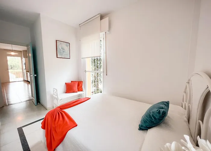 Beautiful Close To Puerto Banus By Marbella